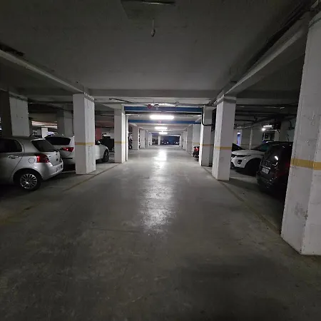 Urban 2 Komuna Paris Private Parking Self Check-in Apartmán Tirana
