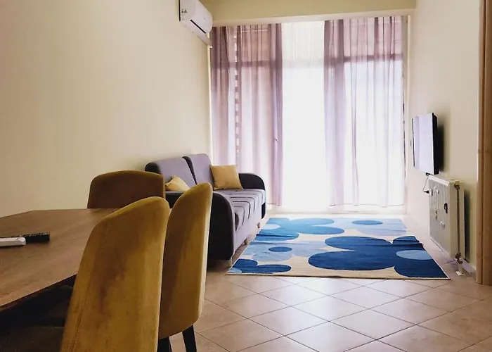 Apartment Pleasant With Free Dedicated Parking In Komuna E Parisit *